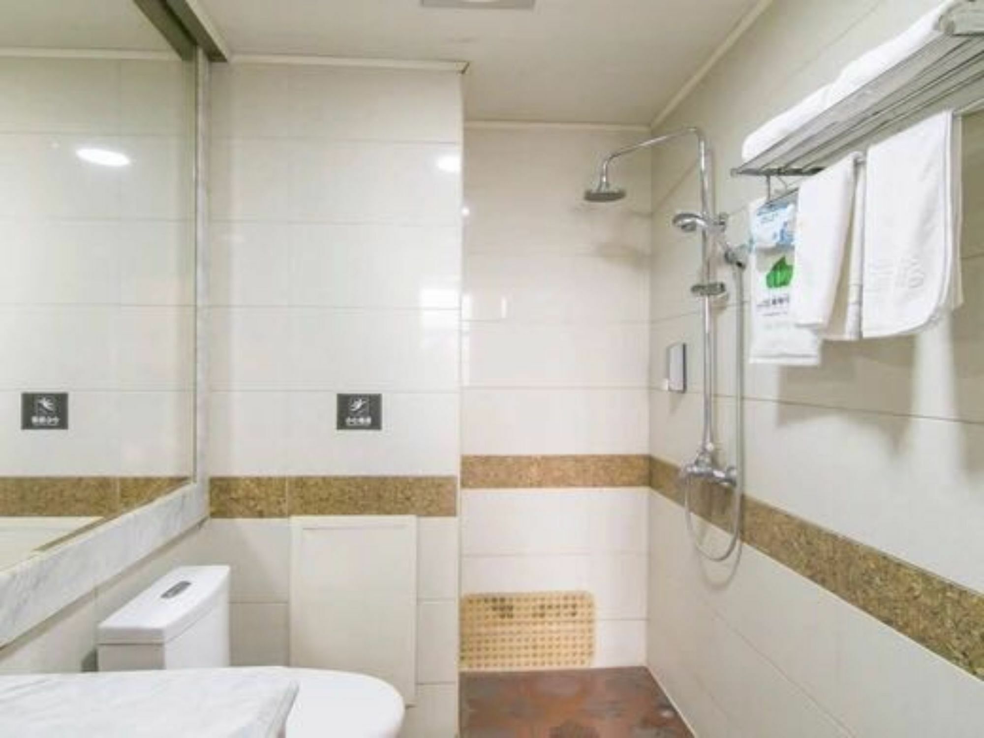 Tianjin Bindao Business Hotel Binhai  Buitenkant foto