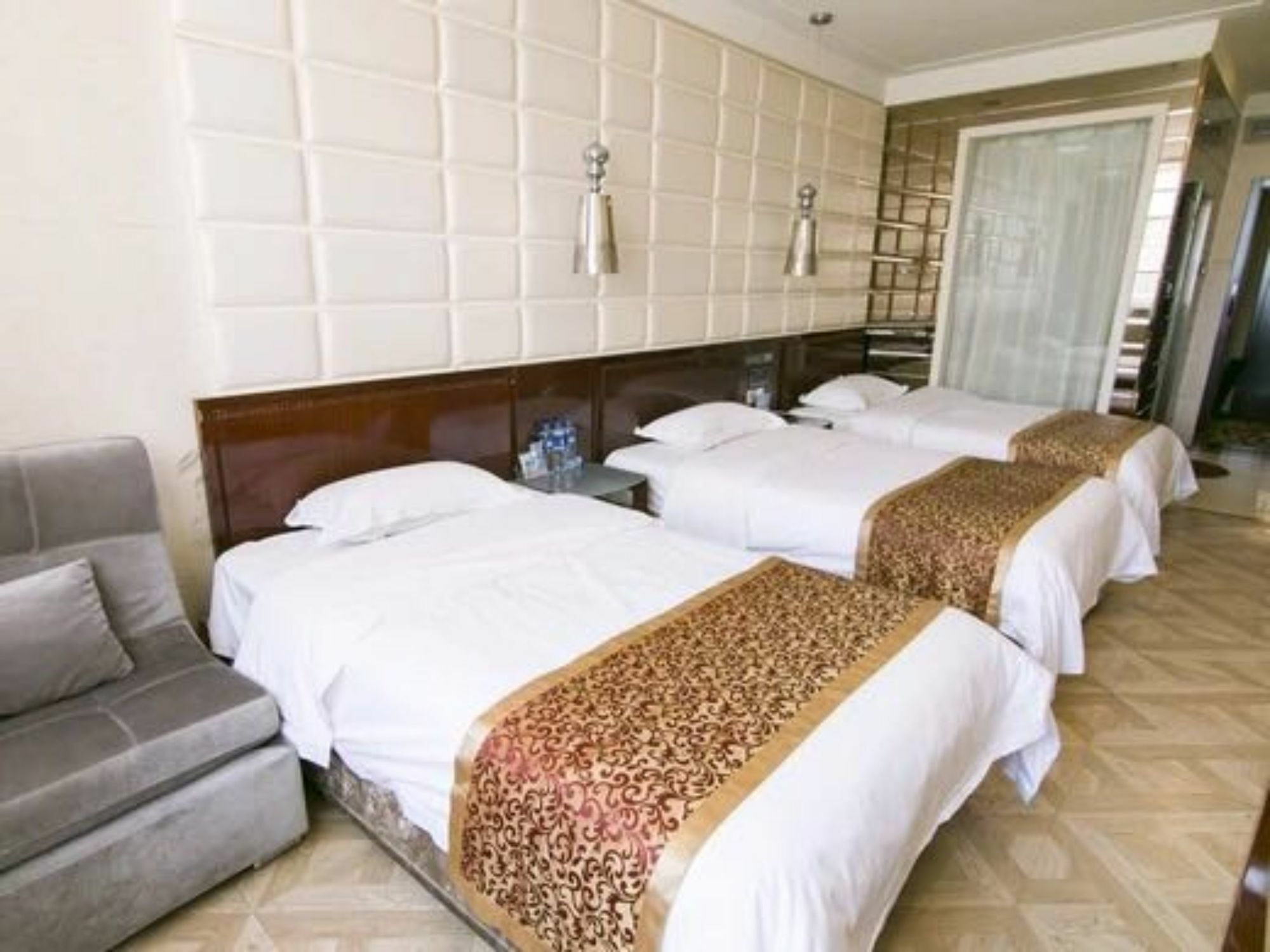 Tianjin Bindao Business Hotel Binhai  Buitenkant foto